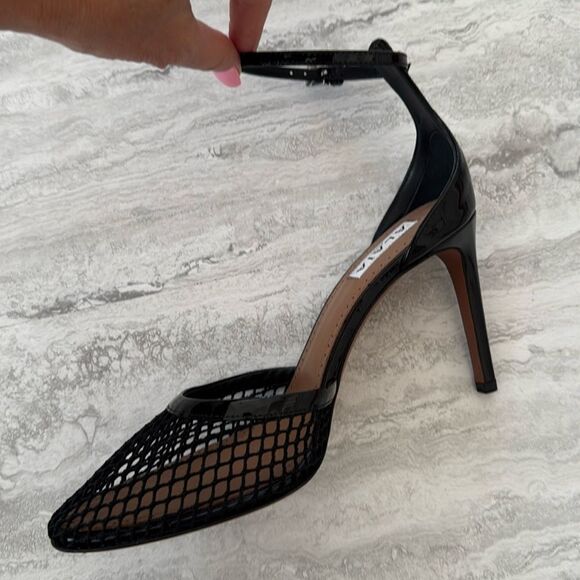 ALAIA Fishnet Patent Heels - Picture 11 of 14